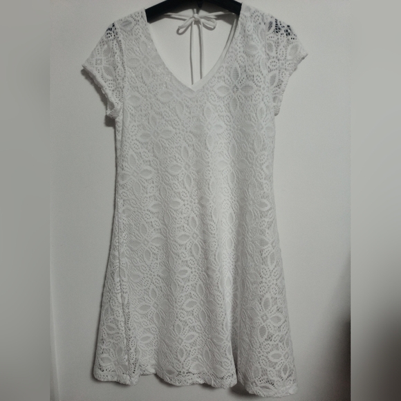 Kaari Blue Dresses & Skirts - [5 x $20] New White Lace Mini Dress / Size S